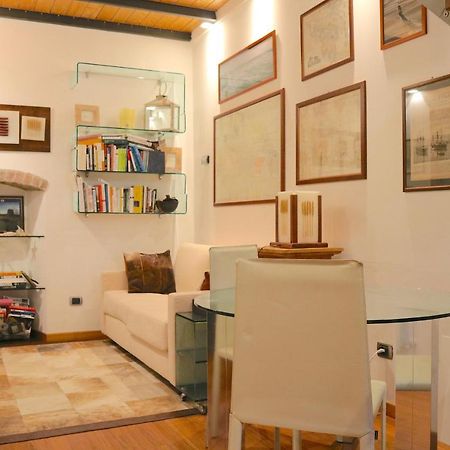 Charming Apartment In The Navigli District - 4 People Milão Exterior foto